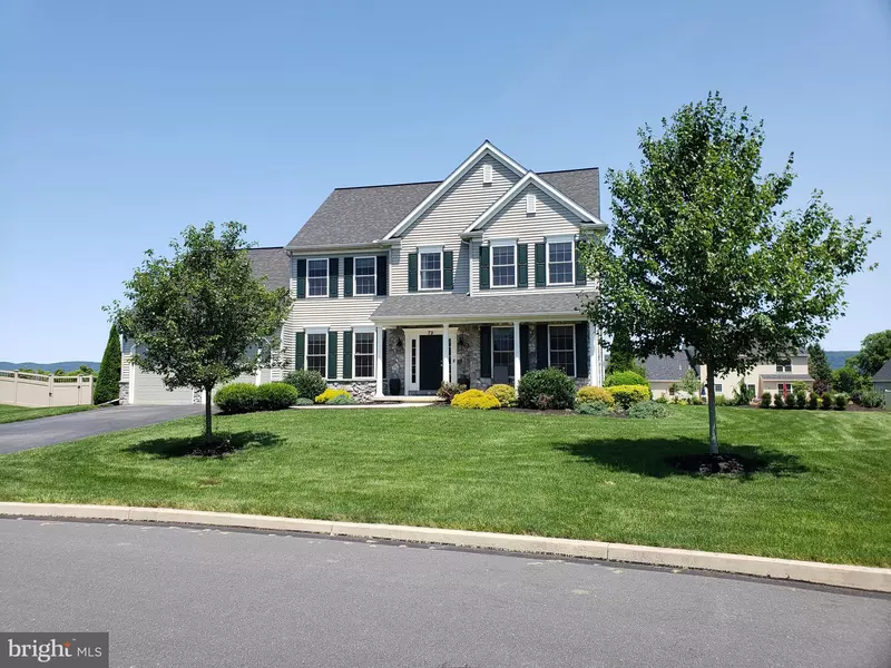 79 HILLSIDE RD, Mechanicsburg, PA 17050