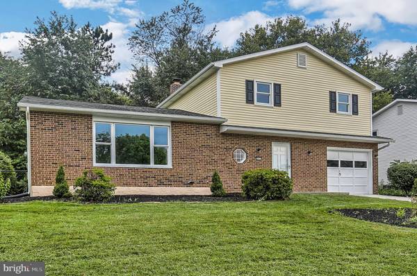 425 SIOUX DR, Mechanicsburg, PA 17050