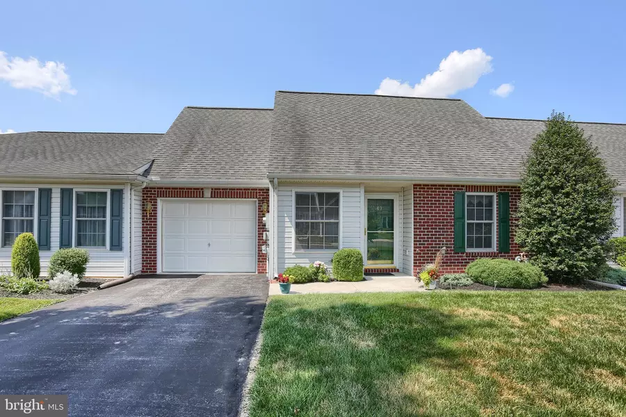 43 RIDGEWAY DR, Mechanicsburg, PA 17050