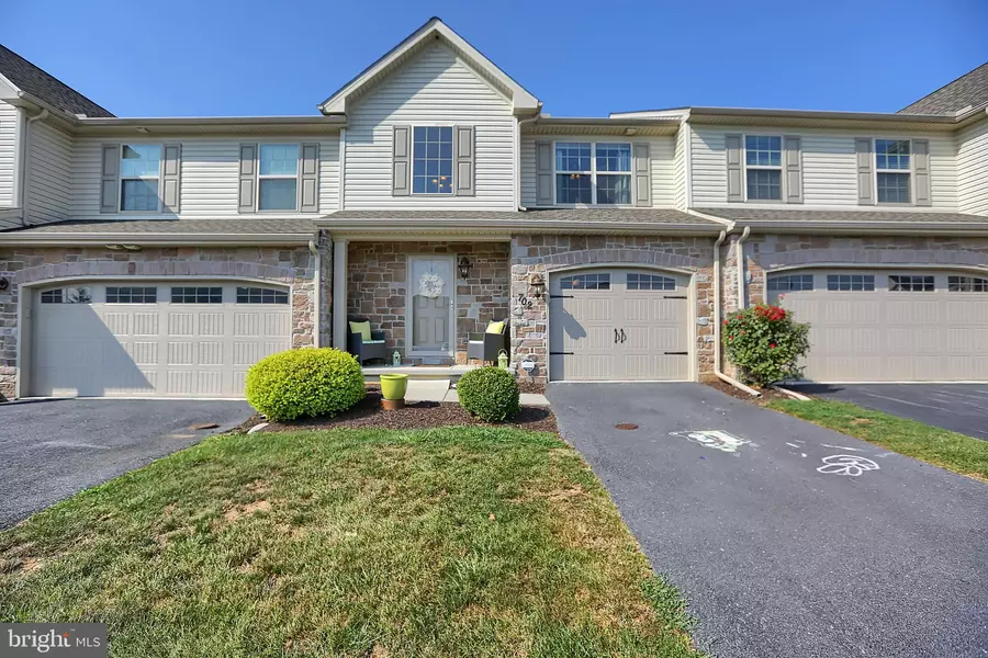 702 GLADSTONE CT, Mechanicsburg, PA 17055