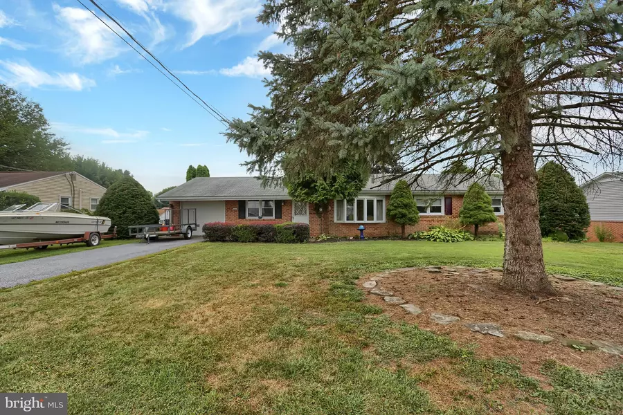 410 ORCHARD LN, Mechanicsburg, PA 17055