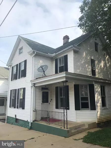 23 S PRINCE ST, Shippensburg, PA 17257