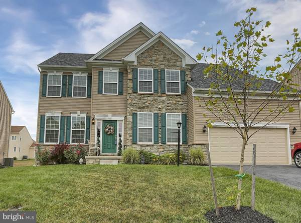 12 TANGLEWOOD DR, Mechanicsburg, PA 17050