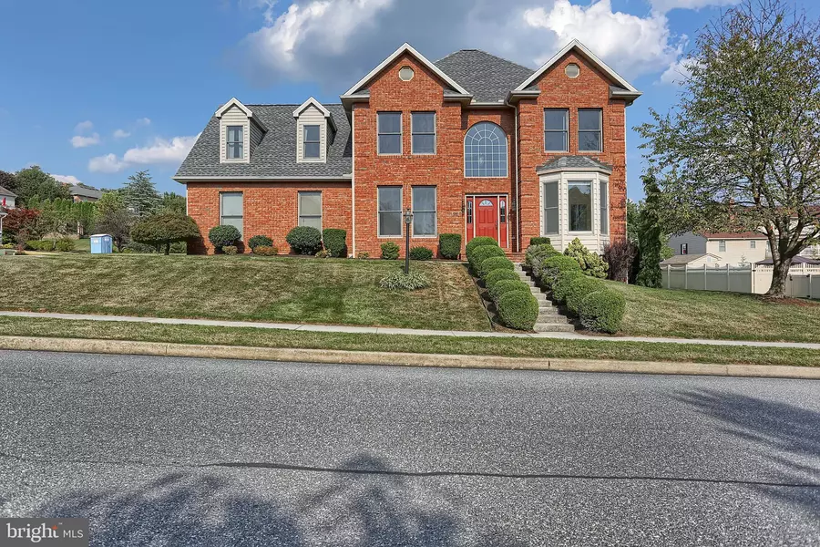 1211 GUNSTOCK LN, Mechanicsburg, PA 17050