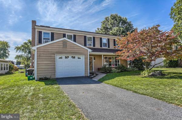 12 PATTON RD, Mechanicsburg, PA 17055