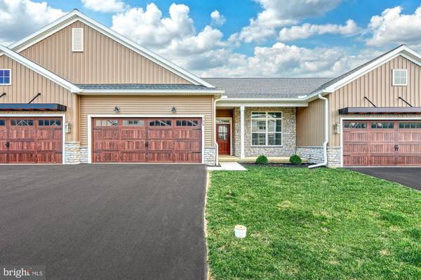 799 AURORA DRIVE #405, Mechanicsburg, PA 17055