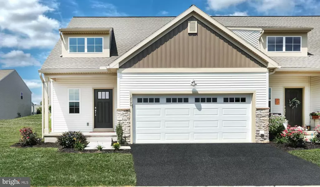 1800 SHADY LN, Mechanicsburg, PA 17055