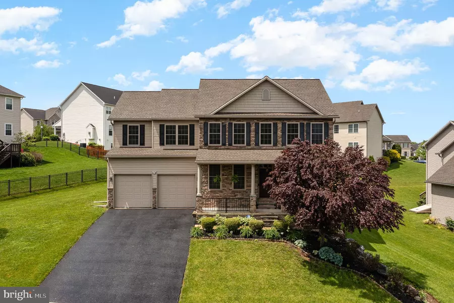 483 ADAM LN, Mechanicsburg, PA 17050