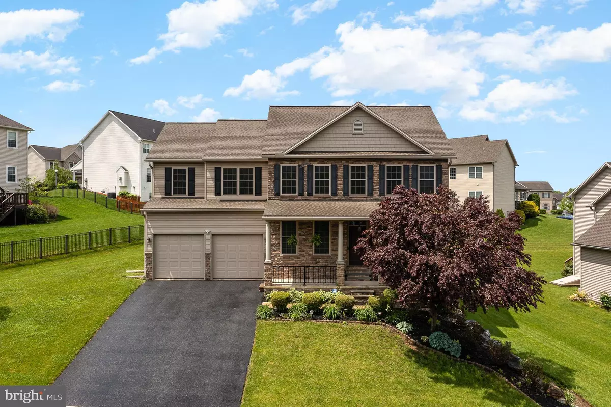 Mechanicsburg, PA 17050,483 ADAM LN