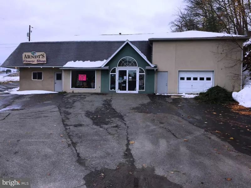 275 INTERCHANGE RD, Lehighton, PA 18235