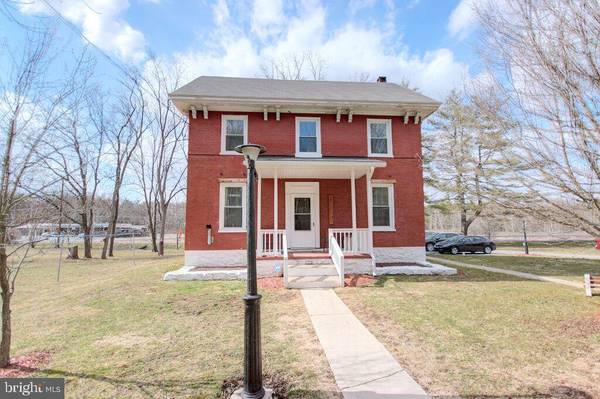 558 TWIN HILL DR, Lehighton, PA 18235