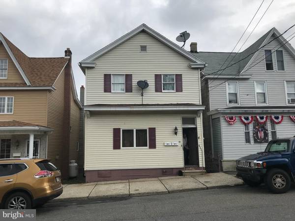 430 W WHITE ST, Summit Hill, PA 18250