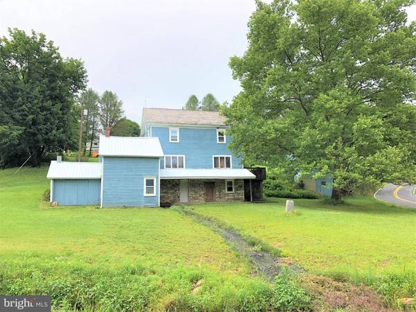 6 CHRISTMAN RD, Lehighton, PA 18235