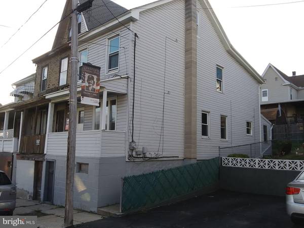 233 W PATTERSON ST, Lansford, PA 18232