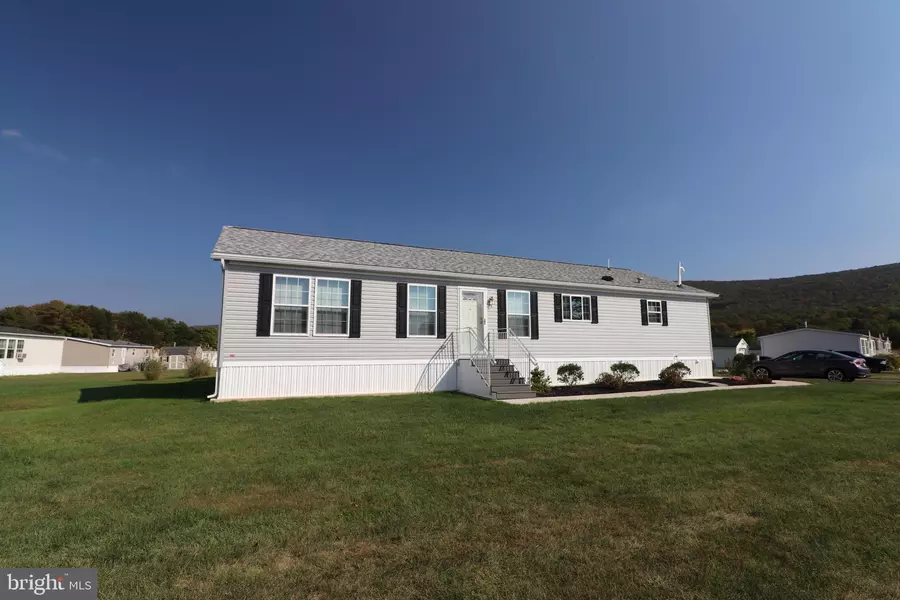 203 JENNIFER LN, Lehighton, PA 18235