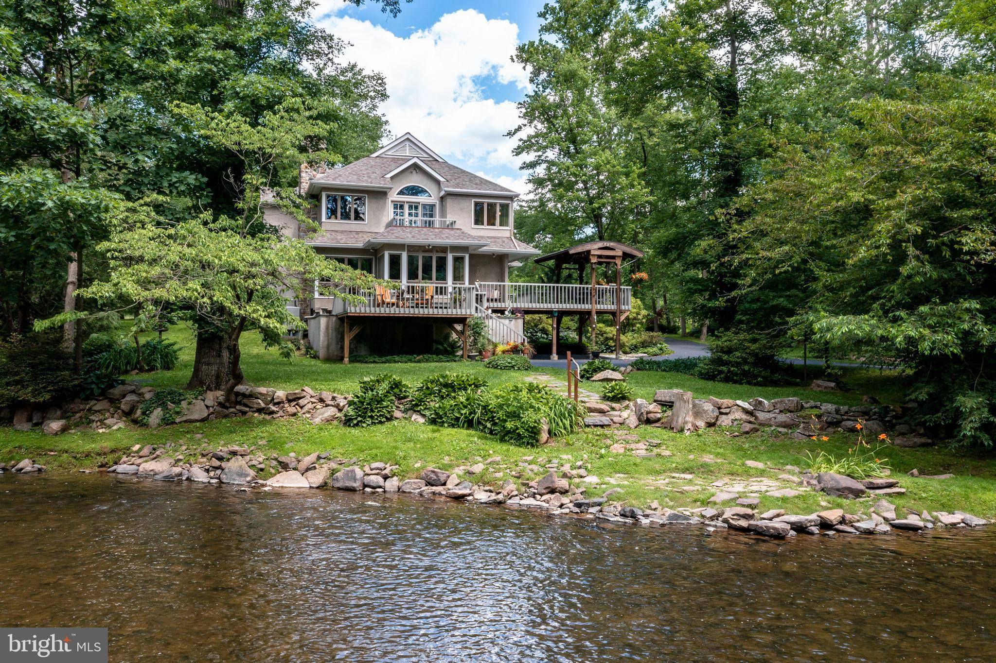 Phoenixville, PA 19460,324 LUCAS RD