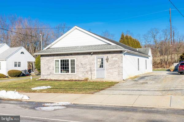 655 VALLEY AVE, Atglen, PA 19310