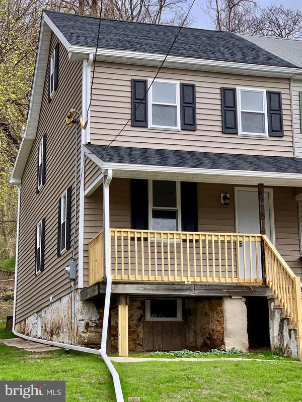 425 CEDAR ST, Coatesville, PA 19320