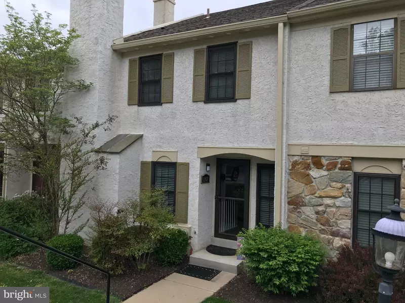 1107 WELLESLEY TER, West Chester, PA 19382