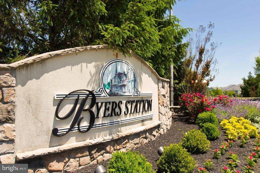 2155 FERNCROFT LN, Chester Springs, PA 19425