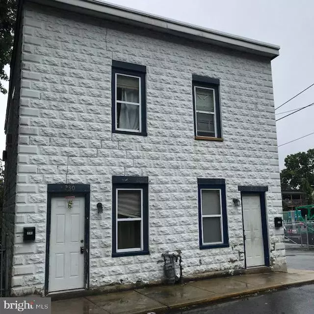 Coatesville, PA 19320,230 W CHESTNUT ST