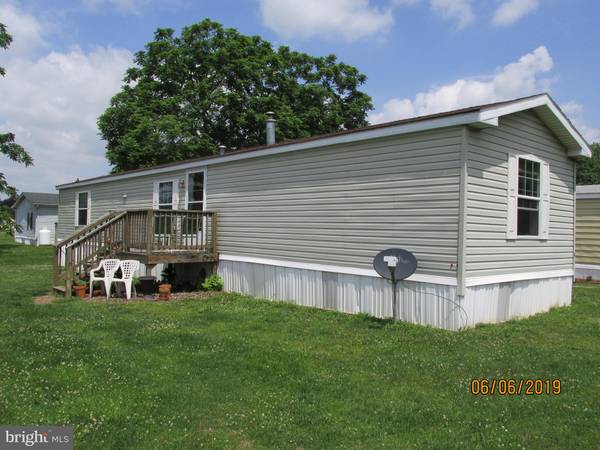 8 ECHO VALLEY DR, Oxford, PA 19363