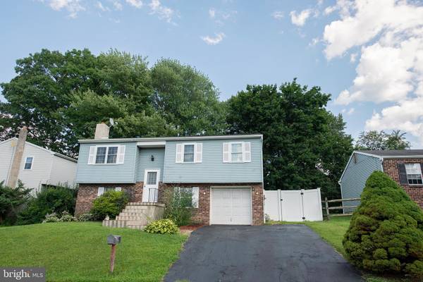 103 W PHOENIX DR, Phoenixville, PA 19460