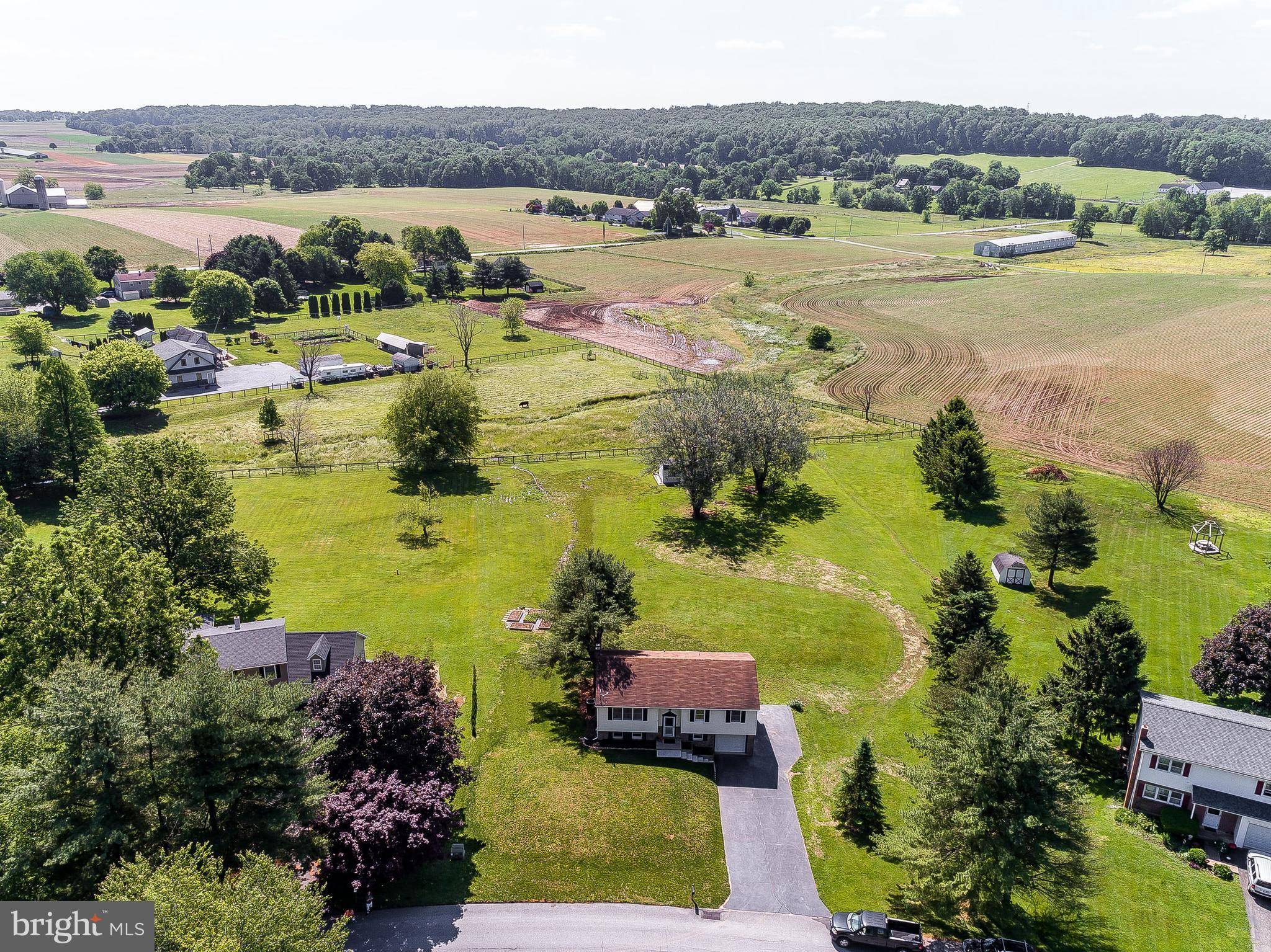 Atglen, PA 19310,494 CYGNET DR