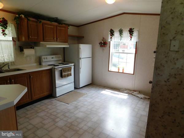 Nottingham, PA 19362,7 WOODS DR