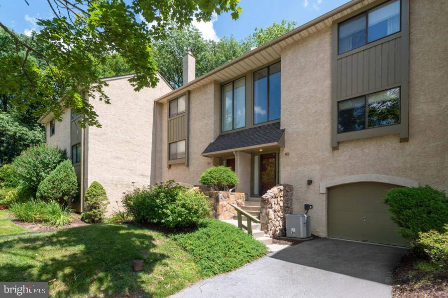 391 LYNETREE DR, West Chester, PA 19380