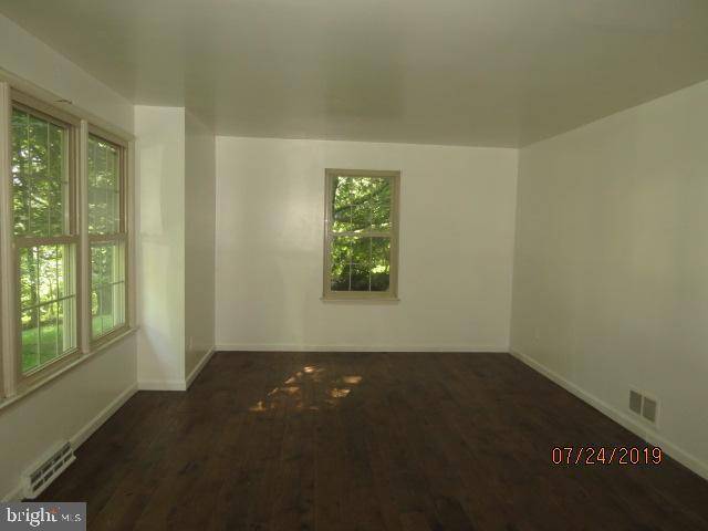 West Chester, PA 19380,853 SKELP LEVEL RD