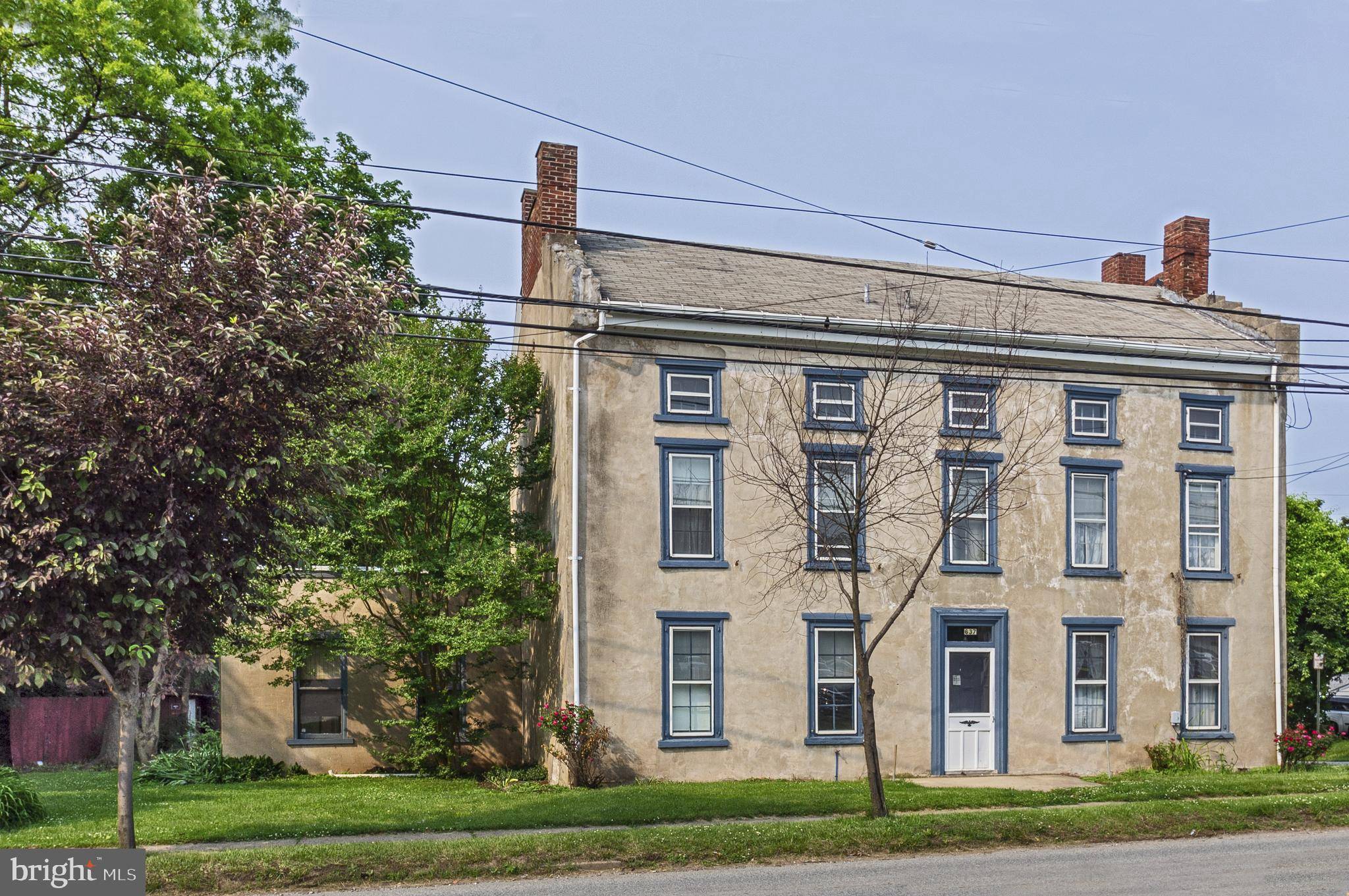 Phoenixville, PA 19460,637 NUTT RD