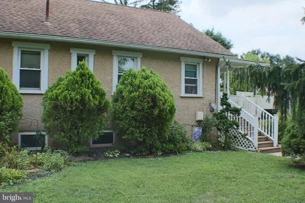 Phoenixville, PA 19460,141 E POTHOUSE RD