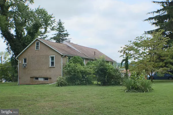 Phoenixville, PA 19460,141 E POTHOUSE RD