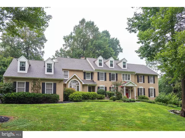 8 GREAT WOODS LN, Malvern, PA 19355