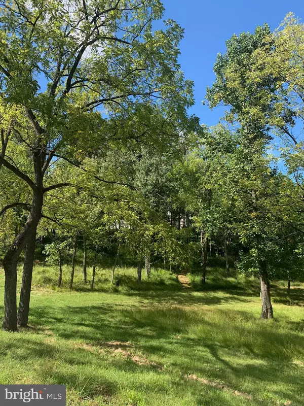 Pottstown, PA 19465,2003 SAINT PETERS RD