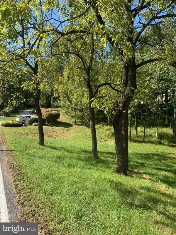 Pottstown, PA 19465,2003 SAINT PETERS RD