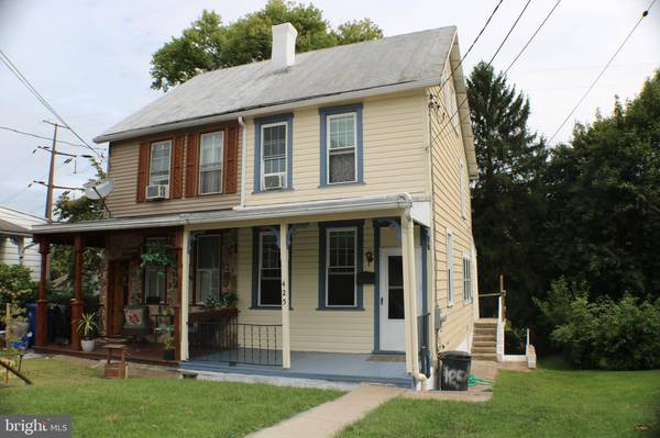 425 S MAIN ST, Spring City, PA 19475