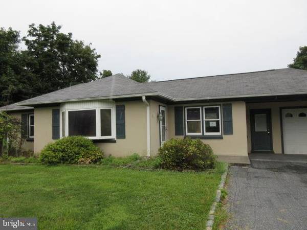 2351 MILLER AVE, Coatesville, PA 19320