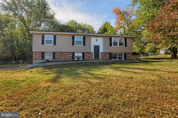 845 BUCK RUN RD, Coatesville, PA 19320