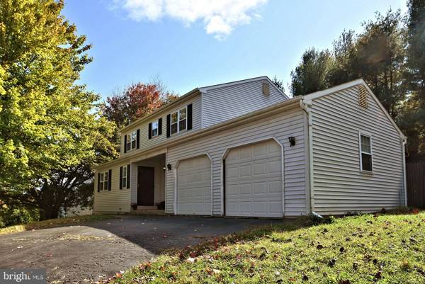 36 LAMBERTS LN, Coatesville, PA 19320