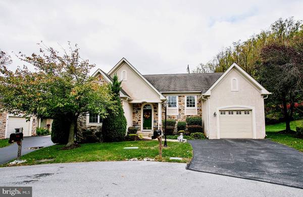 1305 CASTING CT, Downingtown, PA 19335