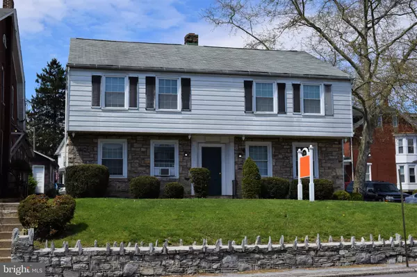 2448 WALNUT ST, Harrisburg, PA 17103