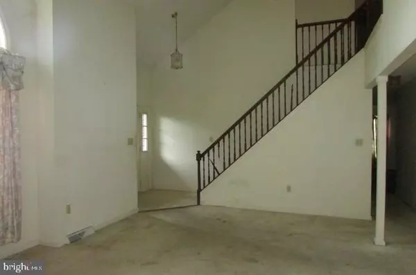 Harrisburg, PA 17112,5087 SUE ANN DR
