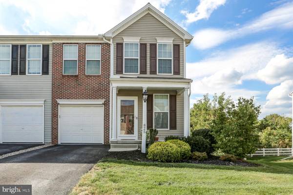 825 WHITETAIL DR, Hummelstown, PA 17036