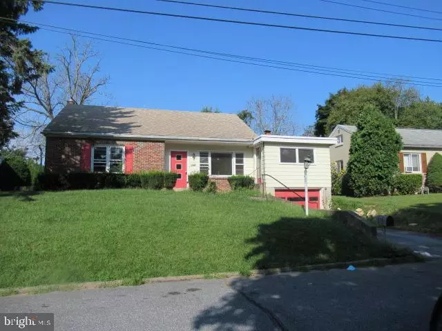 1347 MAIN ST, Oberlin, PA 17113