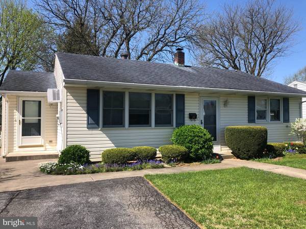 30 RUNYON RD, Hummelstown, PA 17036