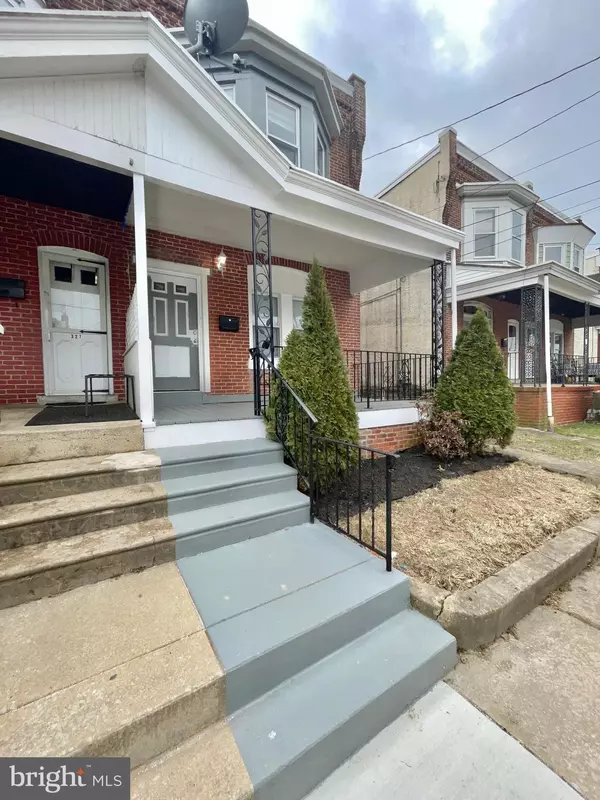 Chester, PA 19013,325 E 20TH ST