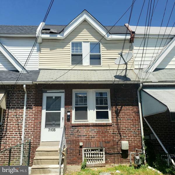 7135 SEAFORD RD, Upper Darby, PA 19082