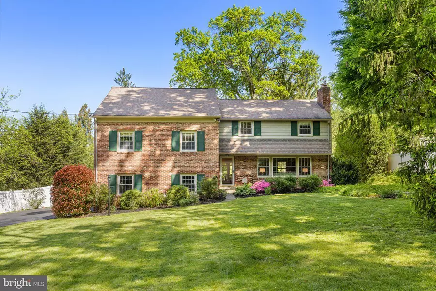 208 S SPRING MILL RD, Villanova, PA 19085